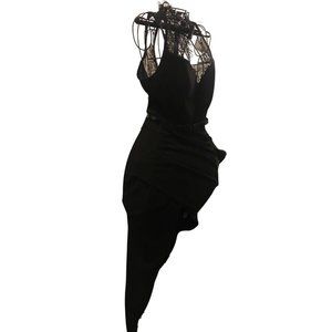 Entry Lace Sleeveless Black Asymmetrical Dress